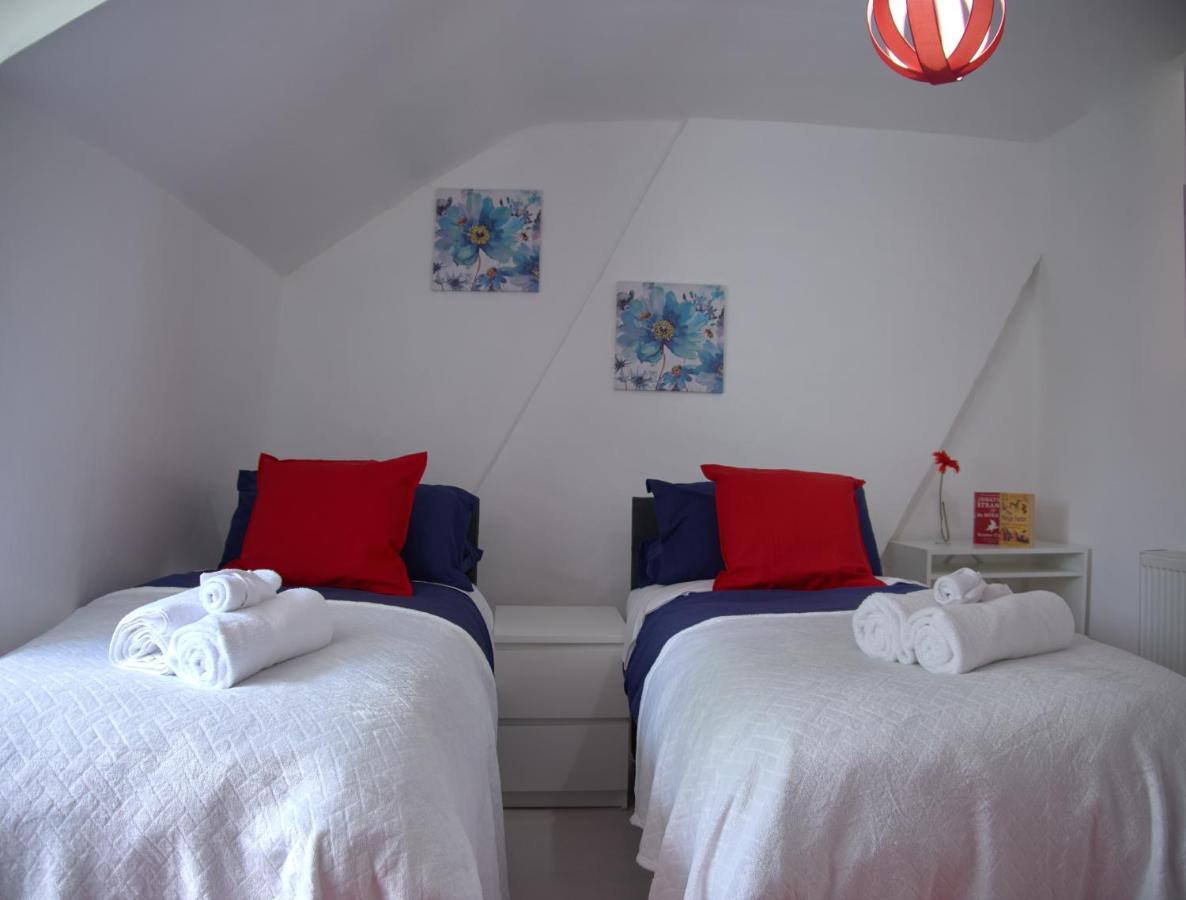 Lovely Large London Apartment Near Stratford Εξωτερικό φωτογραφία
